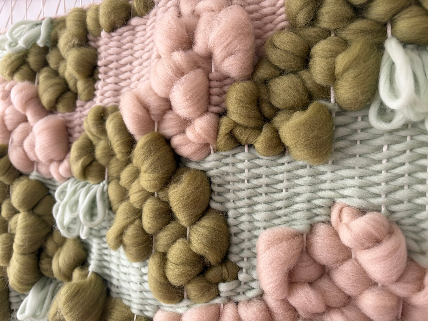 Woven Wall Tapestry "Dune Moss"